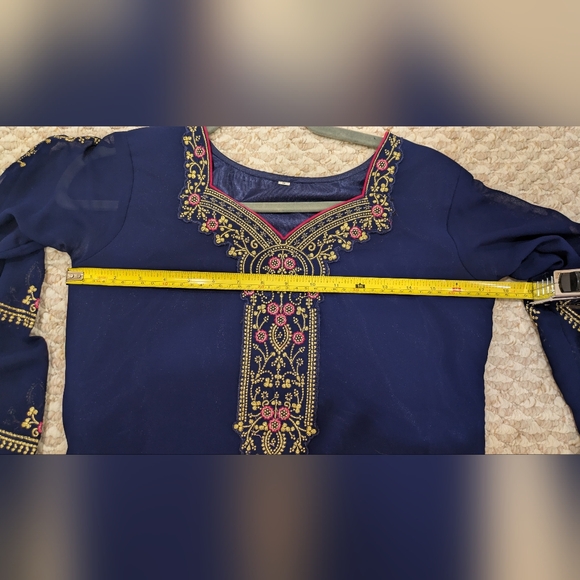 3-Piece Salwar Kameez Set Navy & Magenta Embroidered - Picture 9 of 13